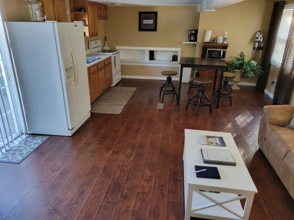 all-decked-out-amenities-creal-springs-illinois