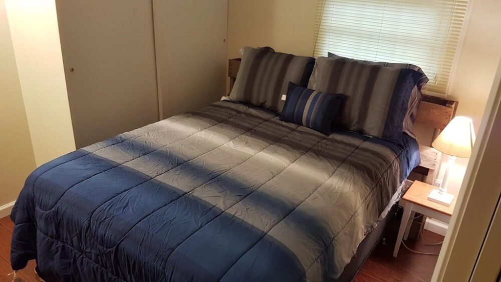 all-decked-out-queen-bed-creal-springs-illinois