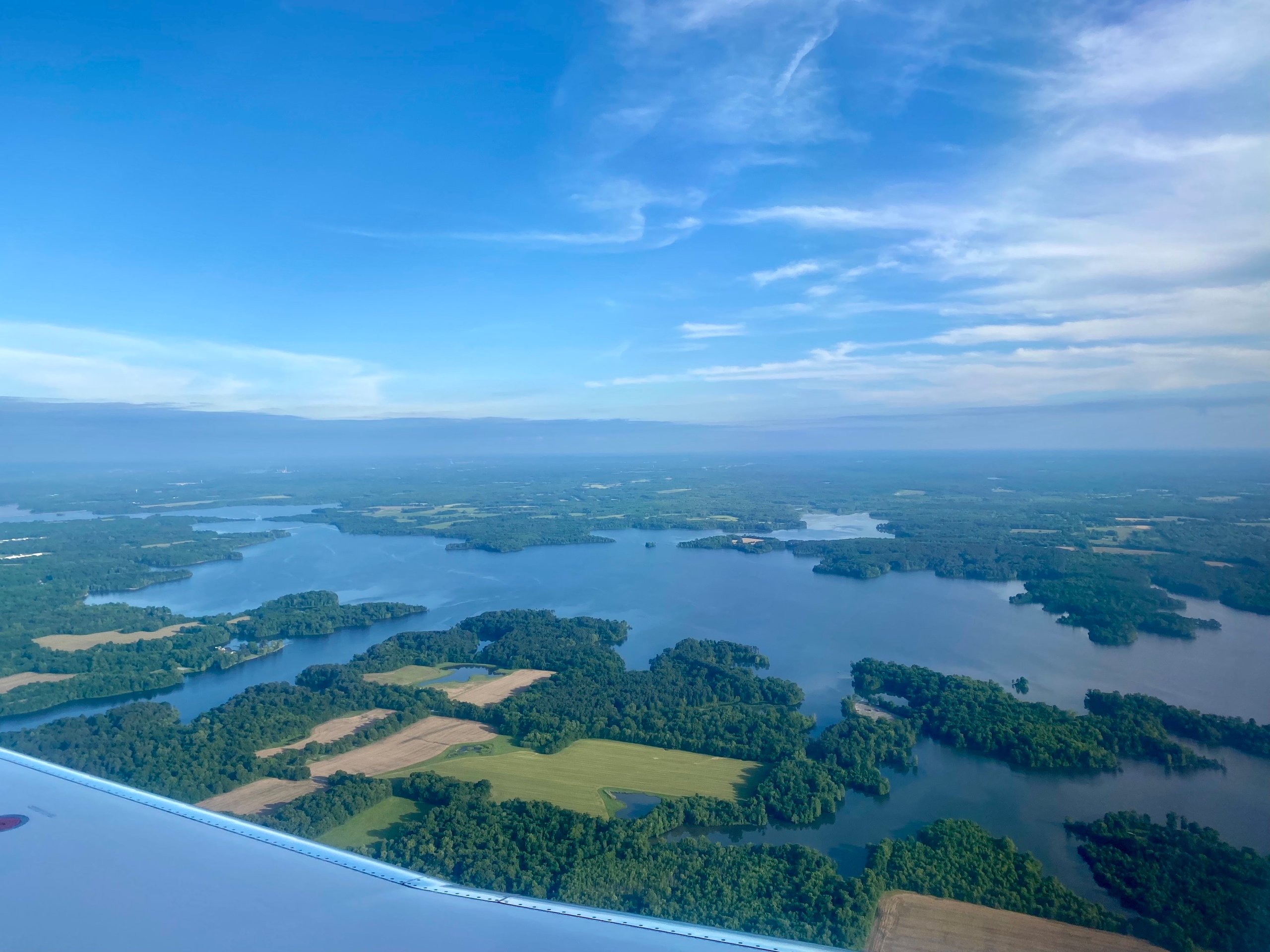 contour-airlines-marion-southern-illinois