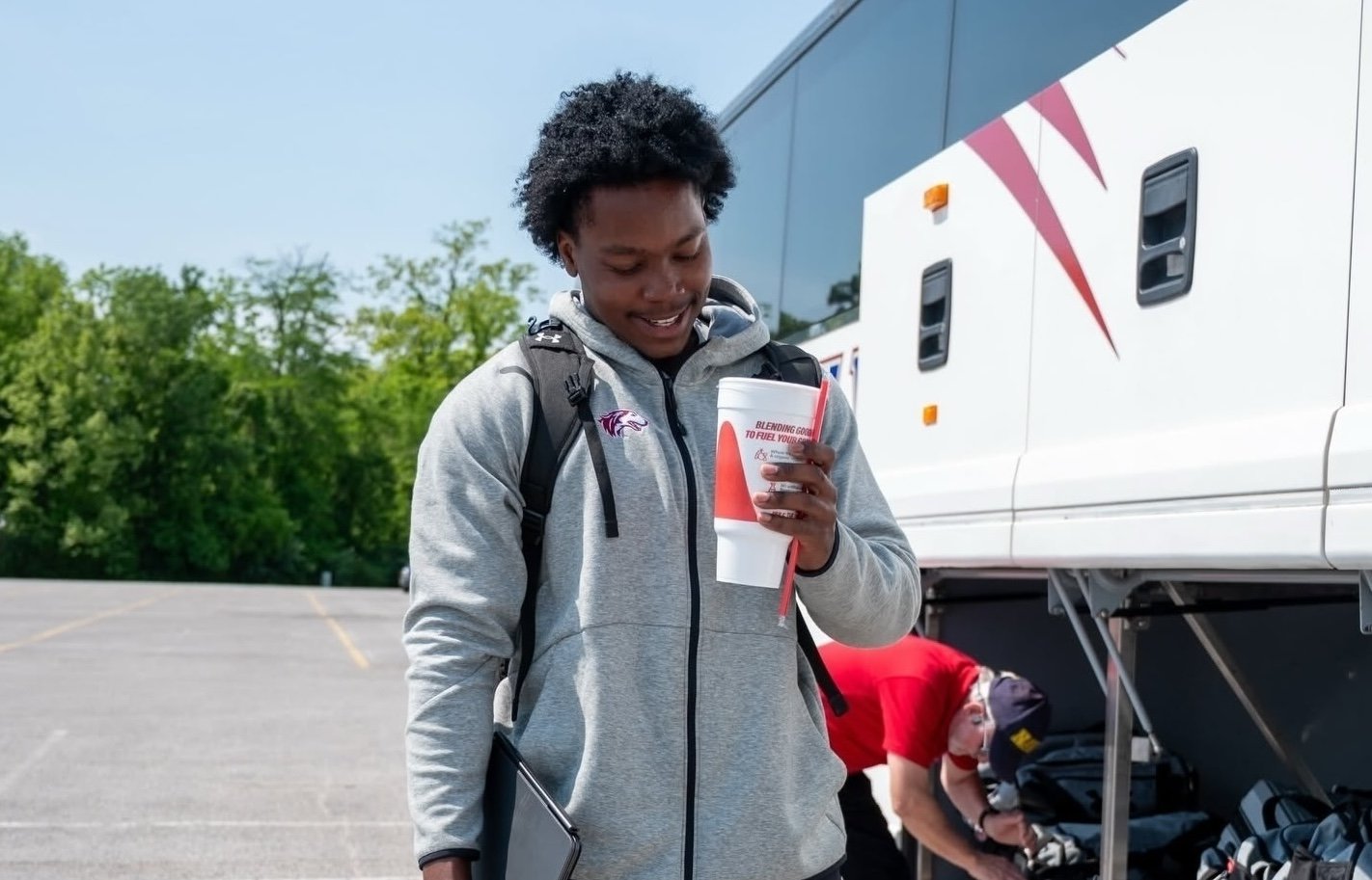 saluki-charter-bus-southern-illinois