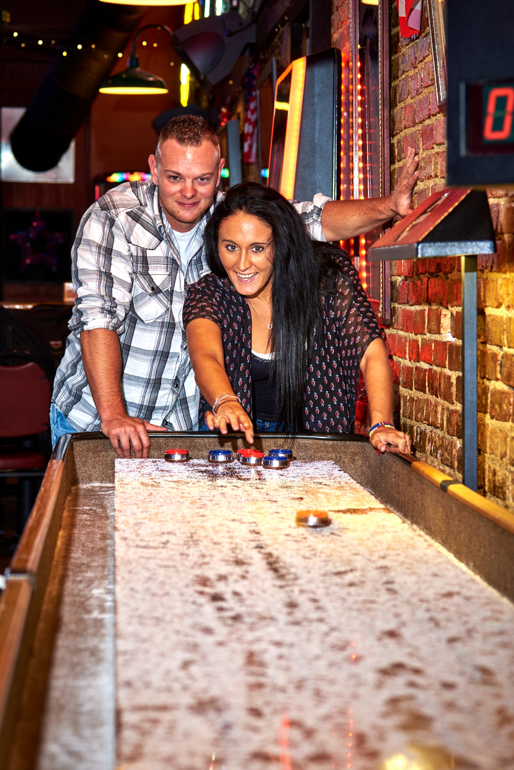 teddys-sports-bar-grill-shuffleboard-herrin-southern-illinois
