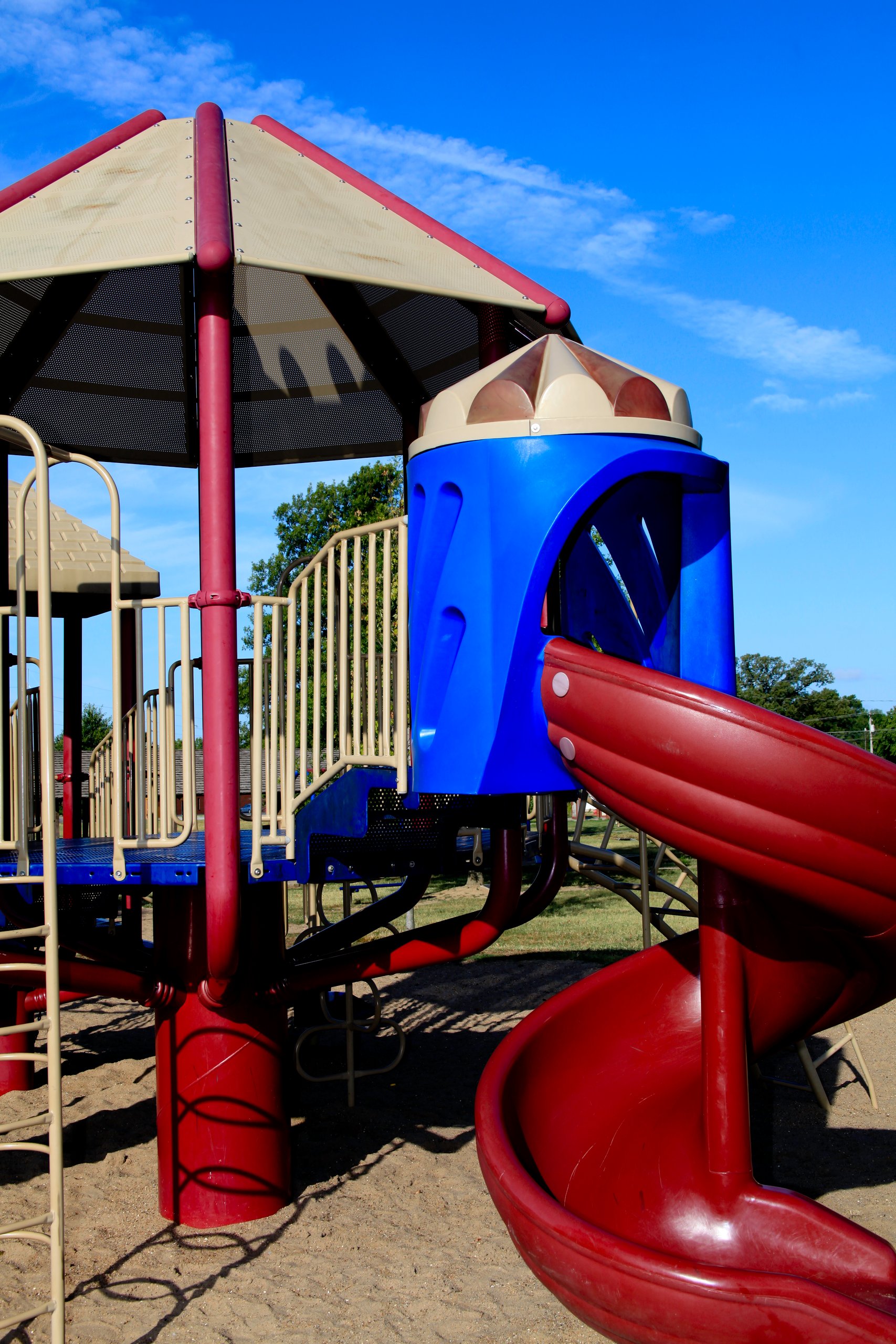 bruce-park-playground-energy-illinois