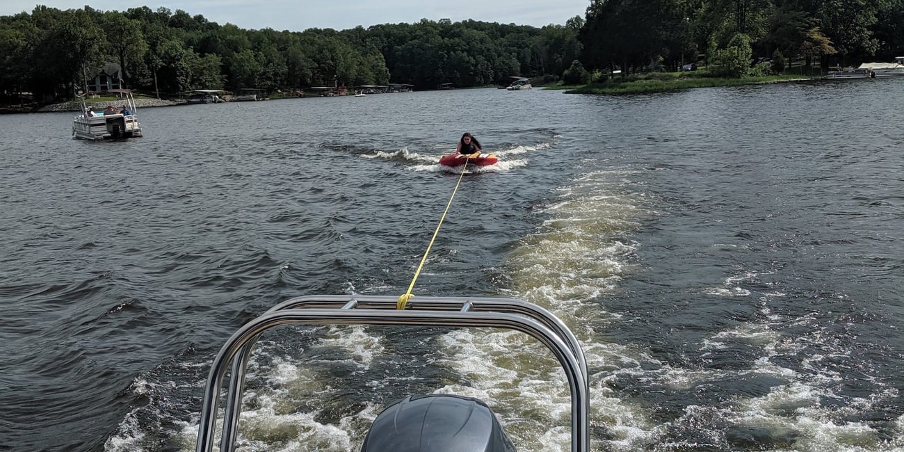 lake-of-egypt-tubing-marion-illinois