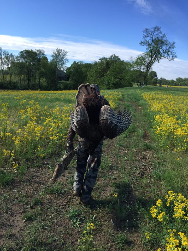 paradise-acres-hunting-club-hunter-marion-illinois