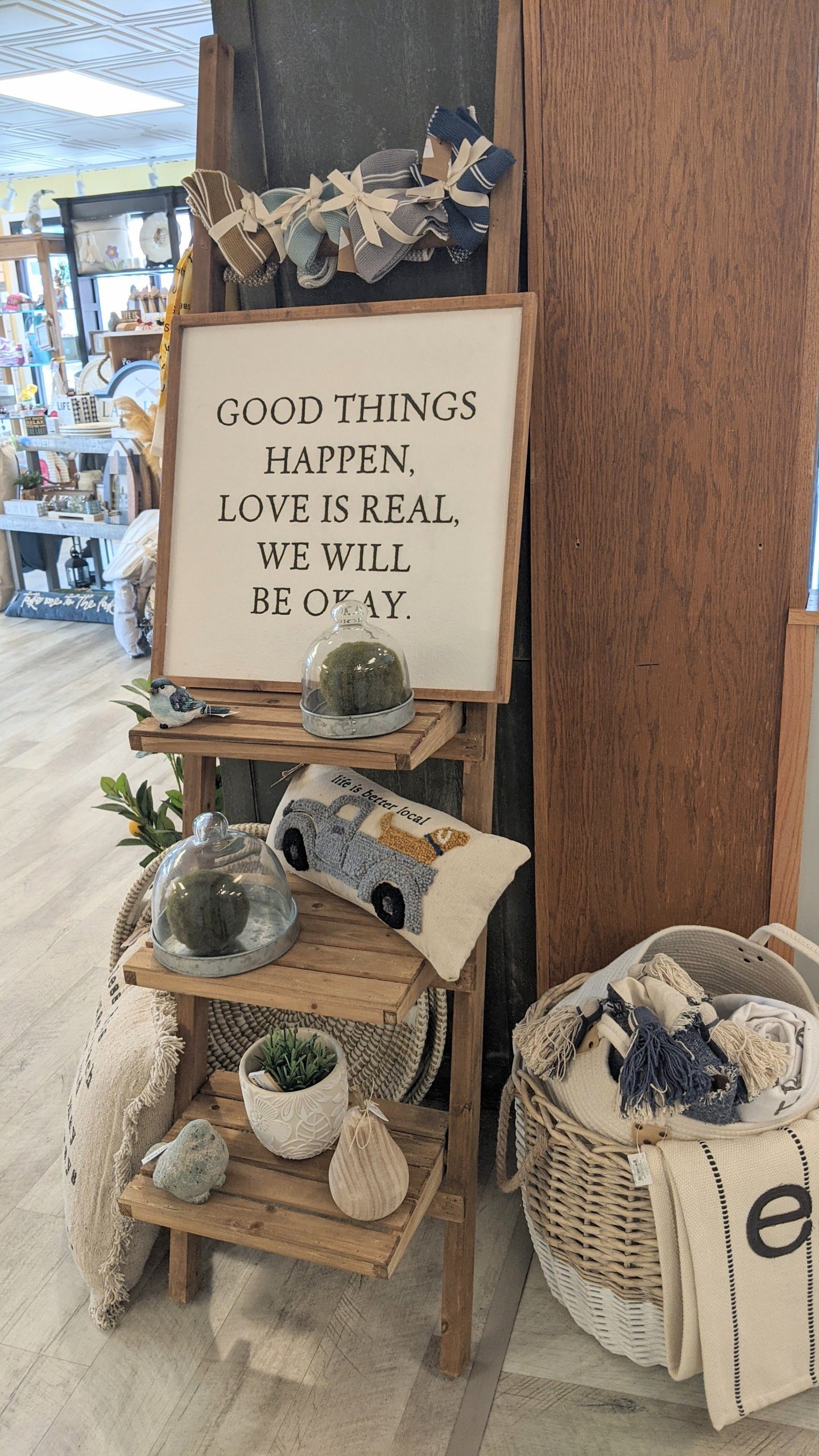 perfectly-posh-decor-marion-illinois
