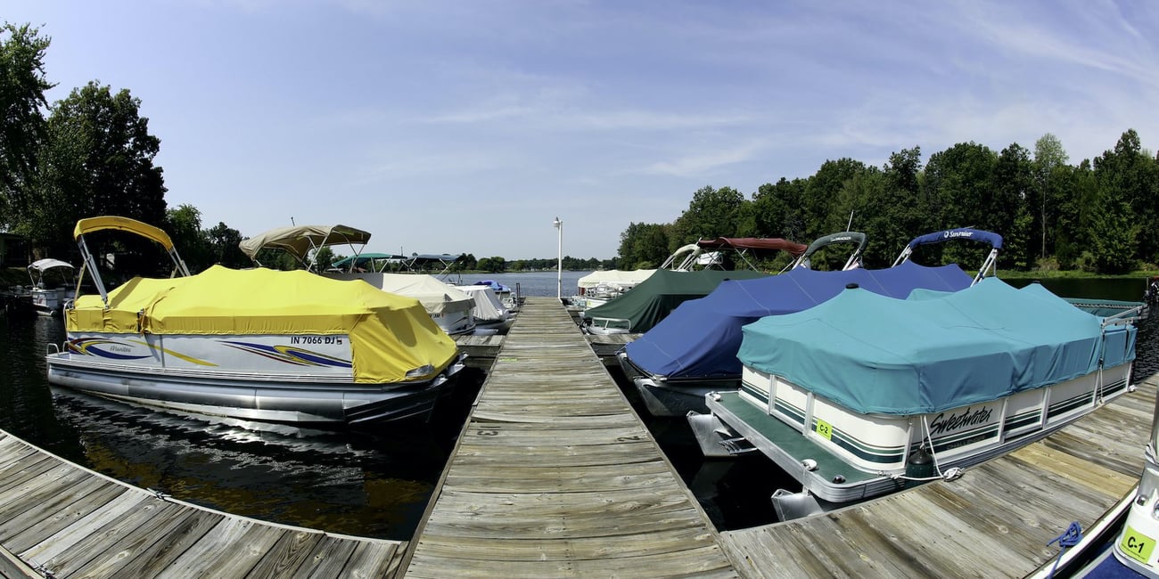 pyramid-acres-lake-of-egypt-boats-marion-illinois