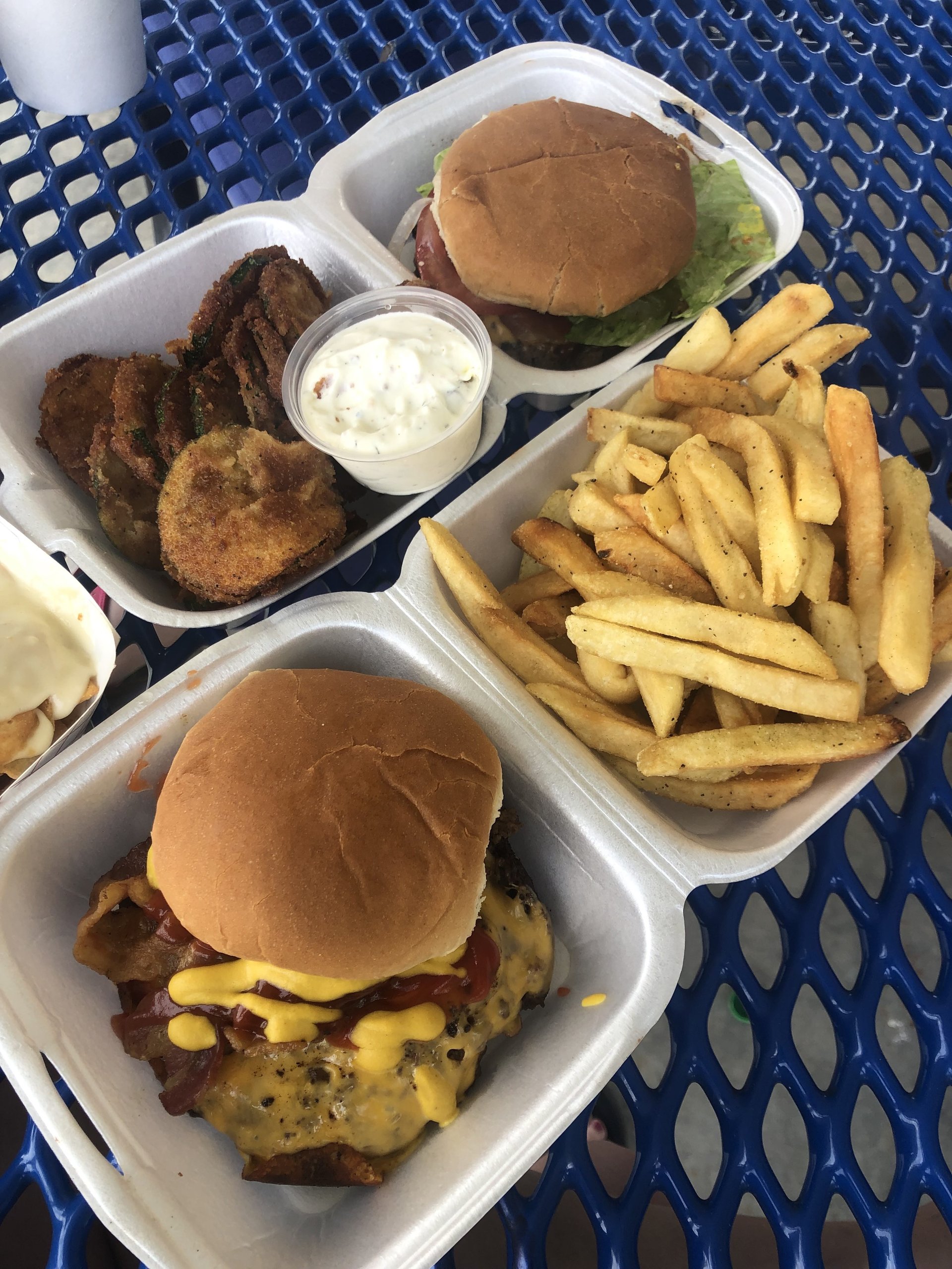 whistle-stop-hurst-illinois