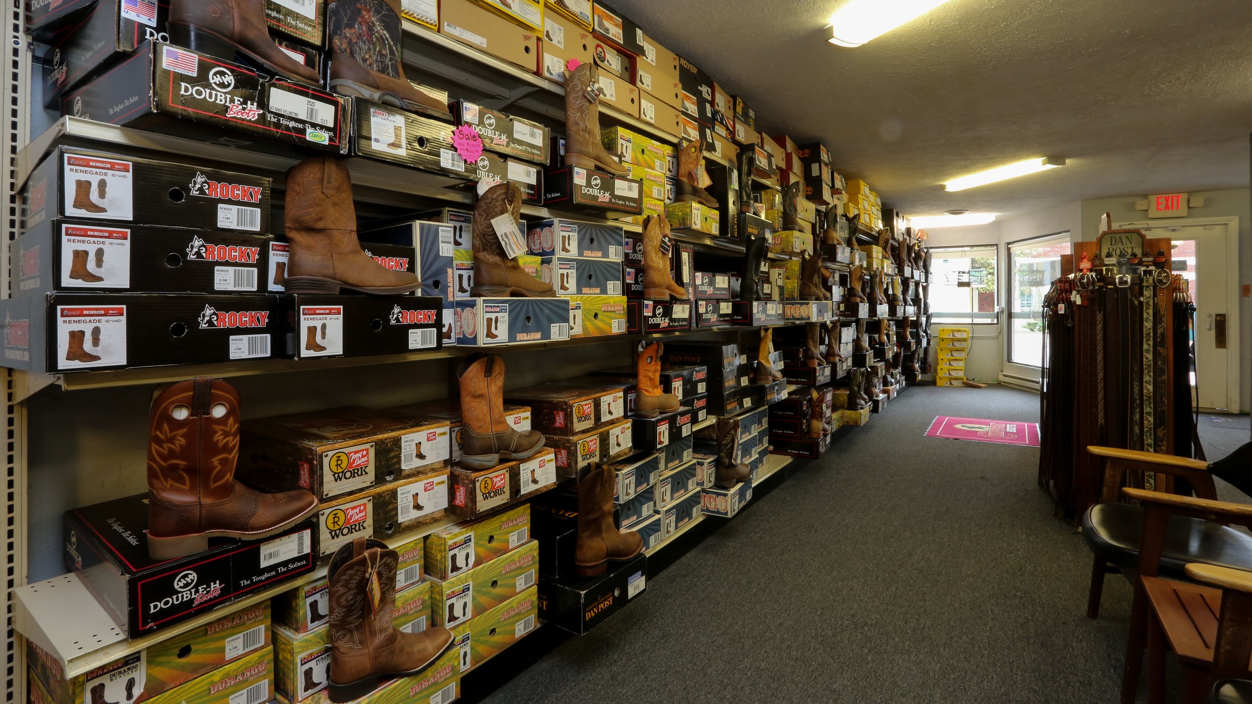 adams-shoe-store-shoes4-marion-illinois