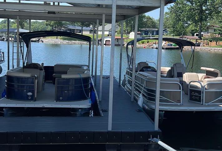 weiner-rides-pontoon-boats-lake-of-egypt-marion-illinois