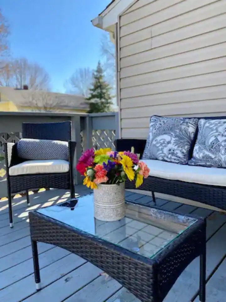 carterville-cottage-back-deck-carterville-illinois