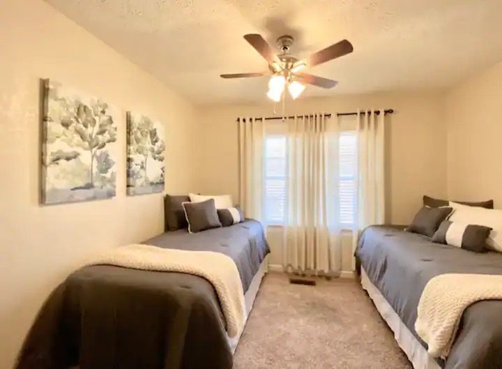 carterville-cottage-bedroom-carterville-illinois