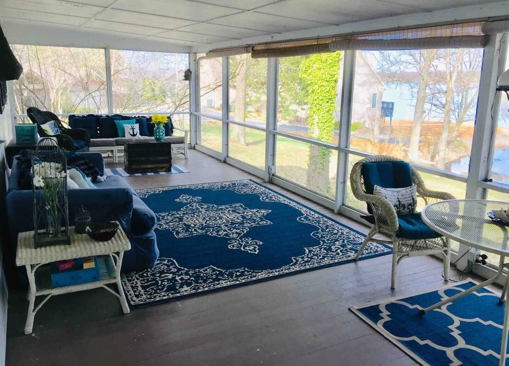 akefront-cottage-screened-porch-second-story-marion-illinois