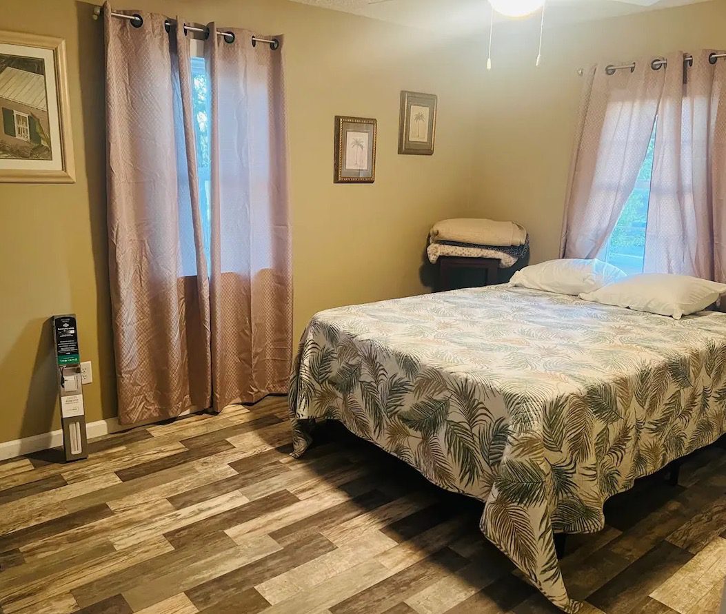 blue-haven-bedroom-lake-of-egypt-illinois