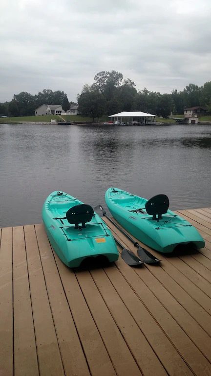 miller-lake-house-kayaks-creal-springs-illinois