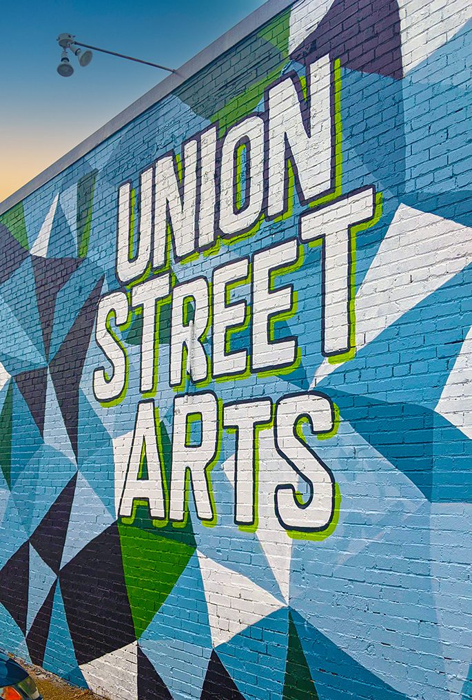 crysanthemum-mural-marion-illinois-downtownmarion