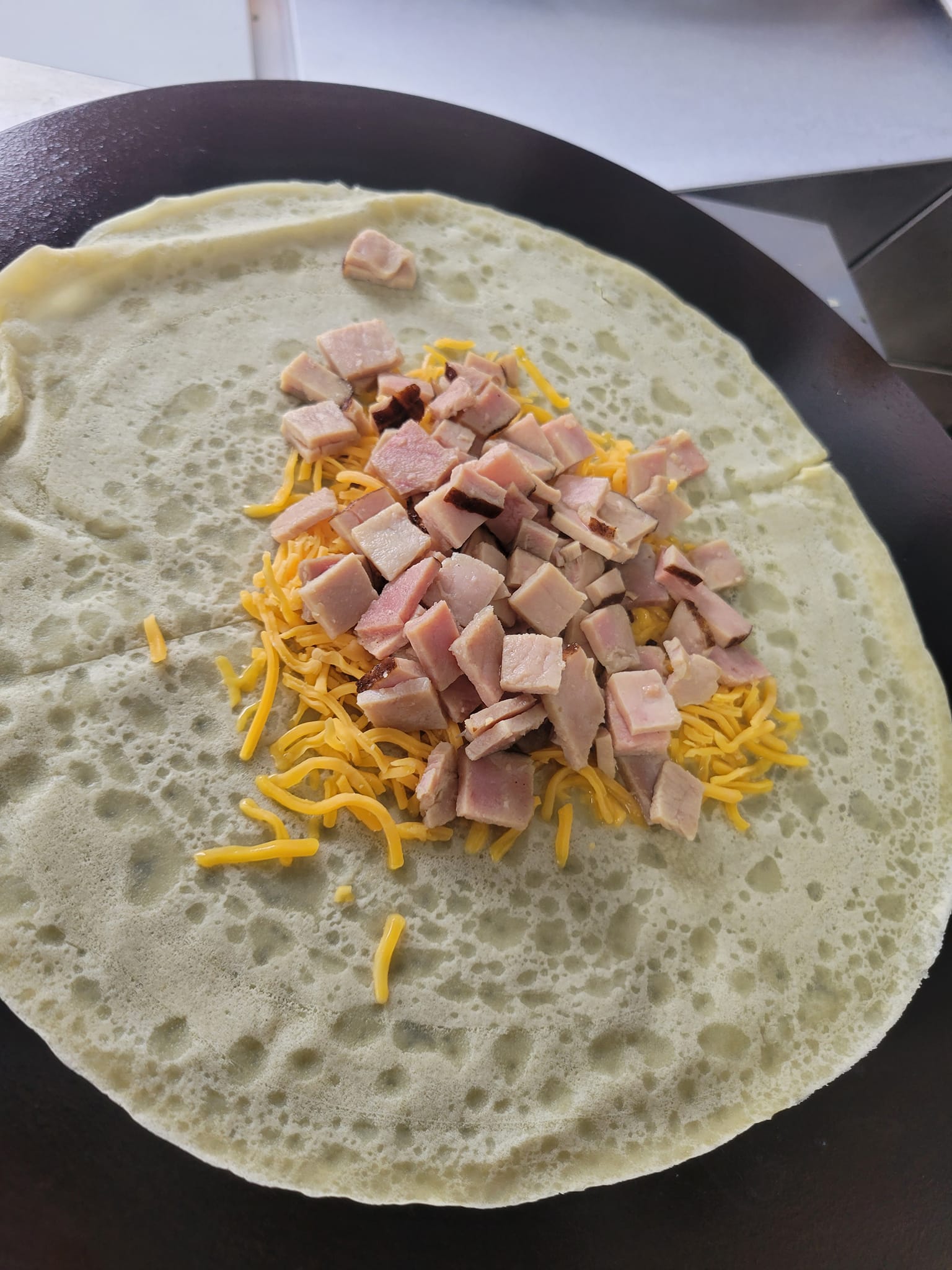 flippin-crepe-food-truck-breakfast-crepes-marion-illinois