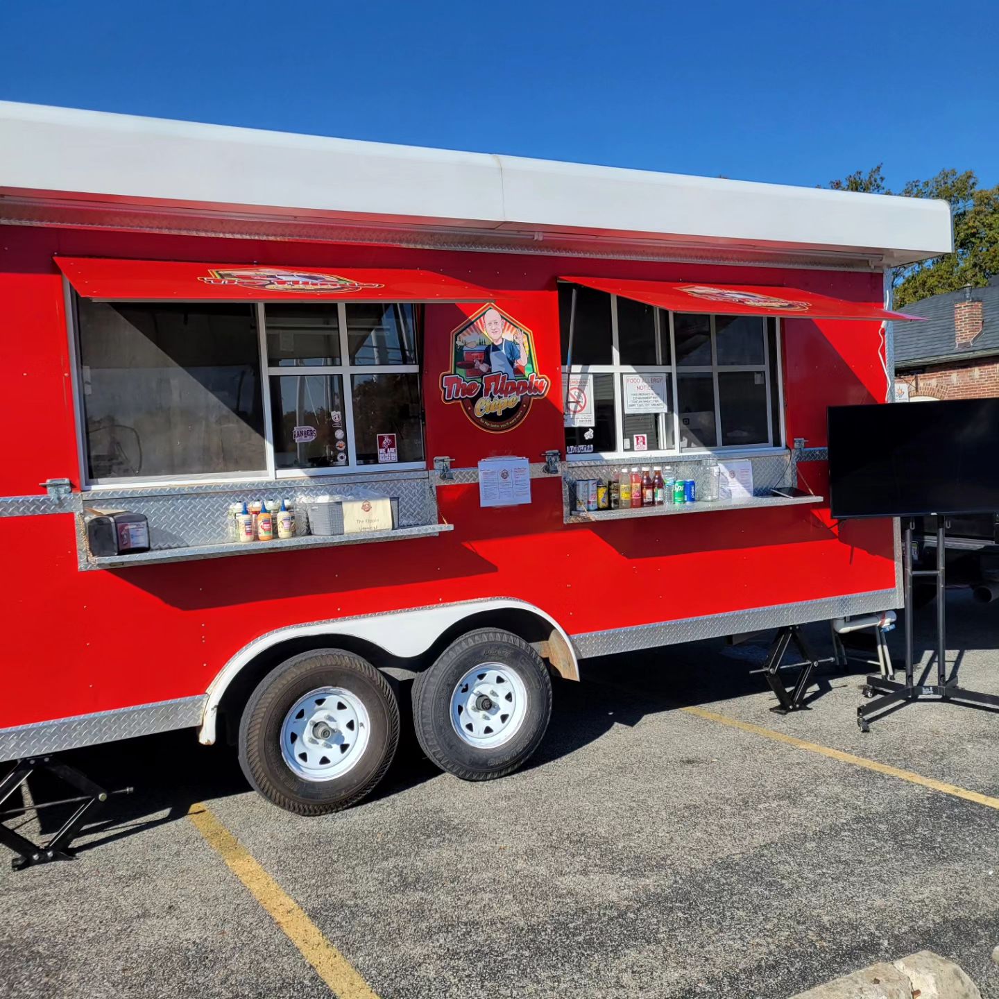 flippin-crepe-food-truck-marion-illinois