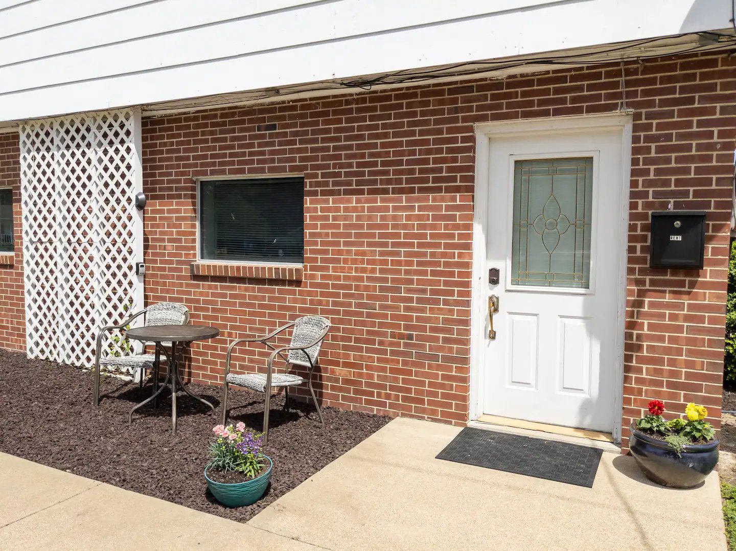 studio-apt-rental-southern-illinois-carterville