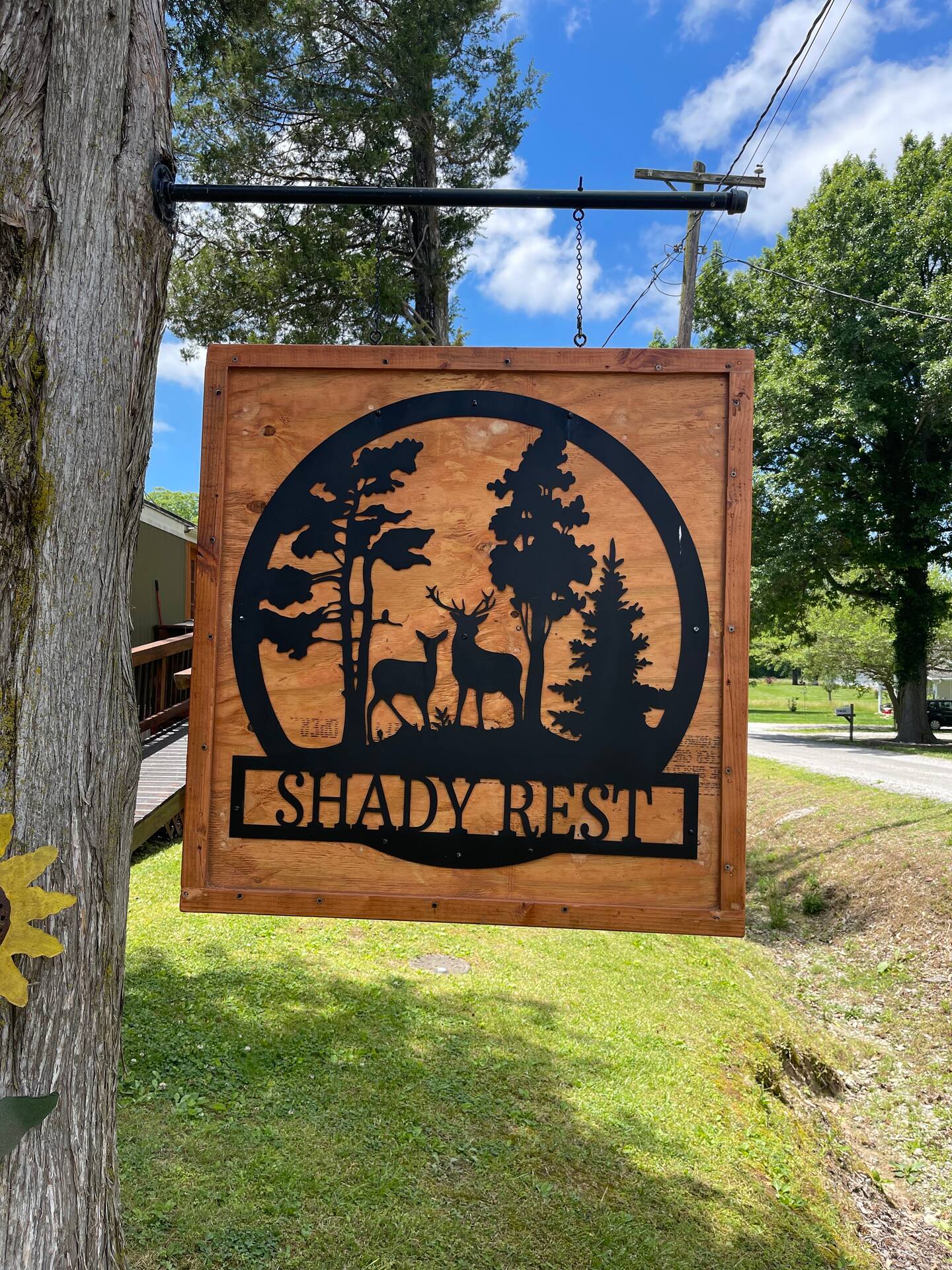 shady-rest-on-blue-pond-illinois-rental