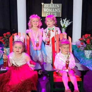 Herrin-illinois-womans-club-pageant