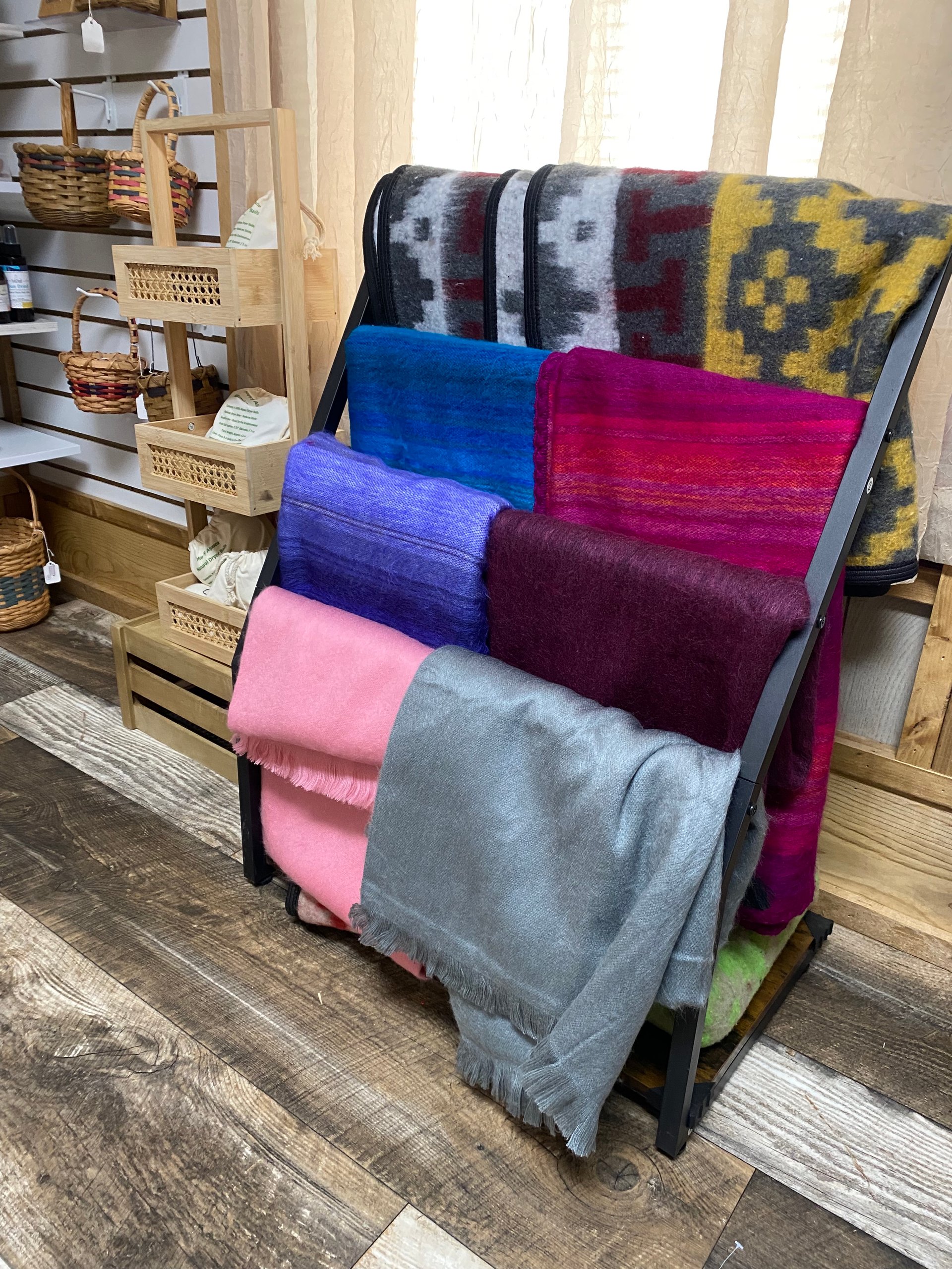 burks-family-alpaca-farm-southern-illinois