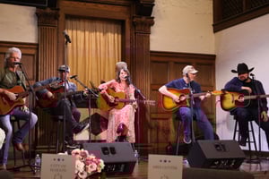 freedom-sings-usa-marion-stands-with-vets-market-street-conservatory-marion-southern-illinois