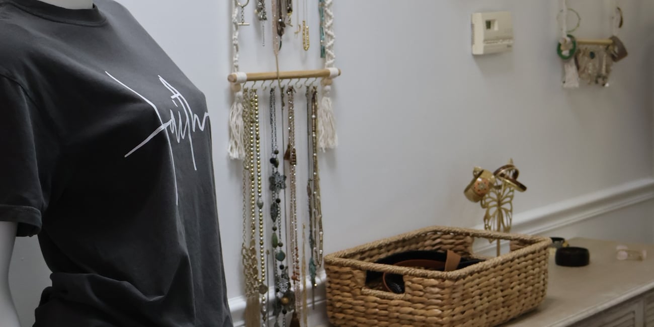 swanky-revel-carterville-southern-illinois