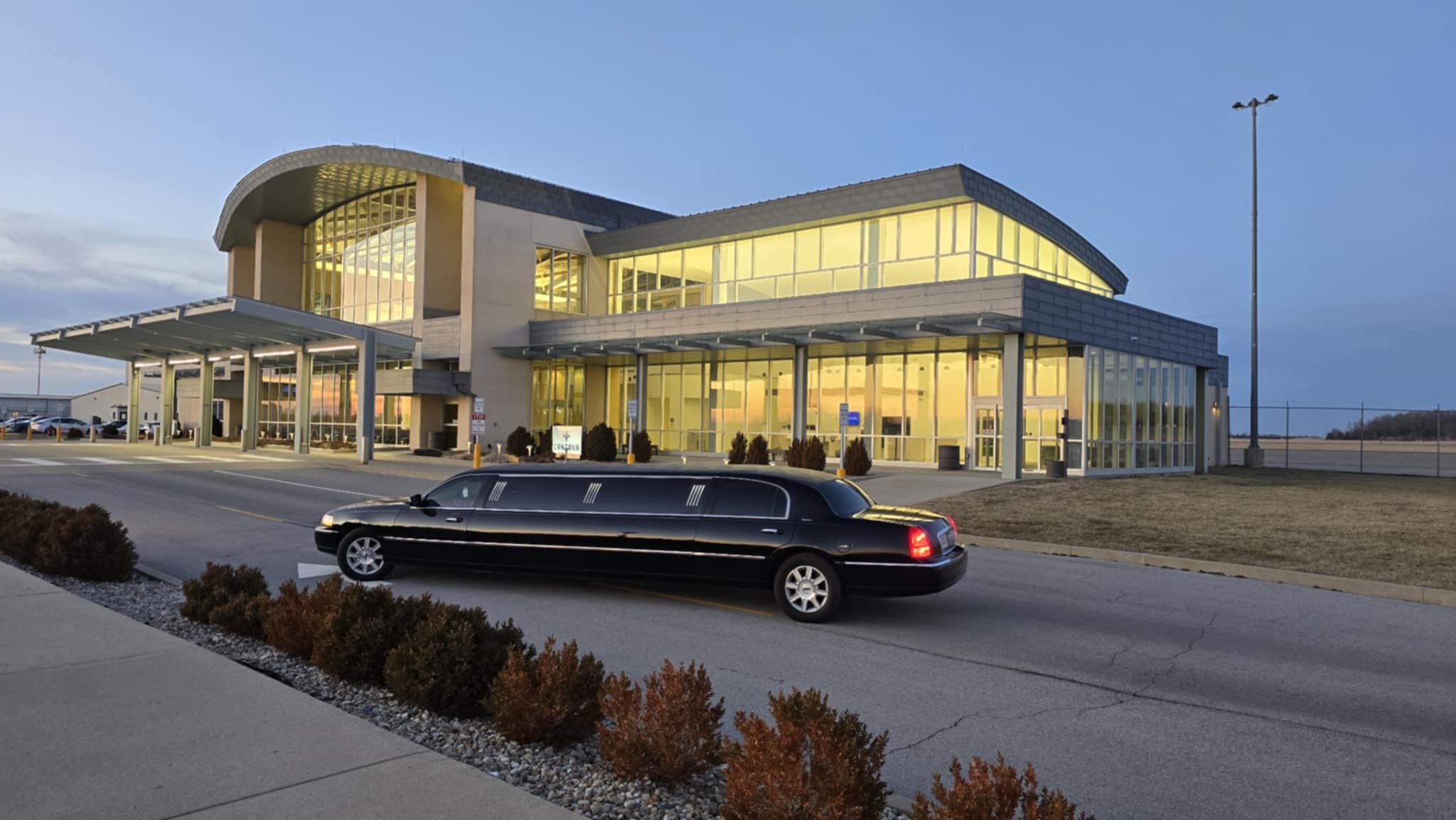 venturing-out-limousine-service-hurst-southern-illinois