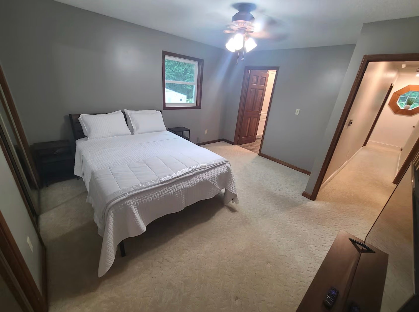 the-refuge-bedroom-carterville-southern-illinois