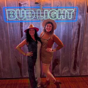 visit-whiskey-chicks