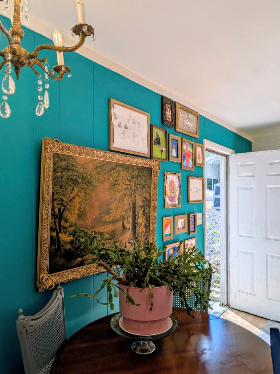 charmful-cabin-artist-carbondale-southern-illinois