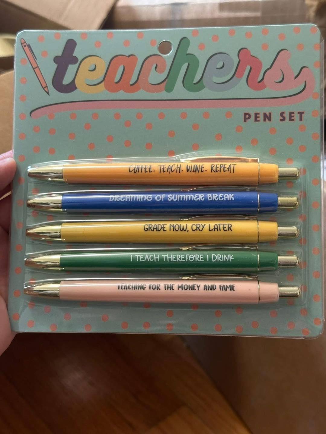 custom-pens-honeysuckle-holler-boutique-marion-illinois