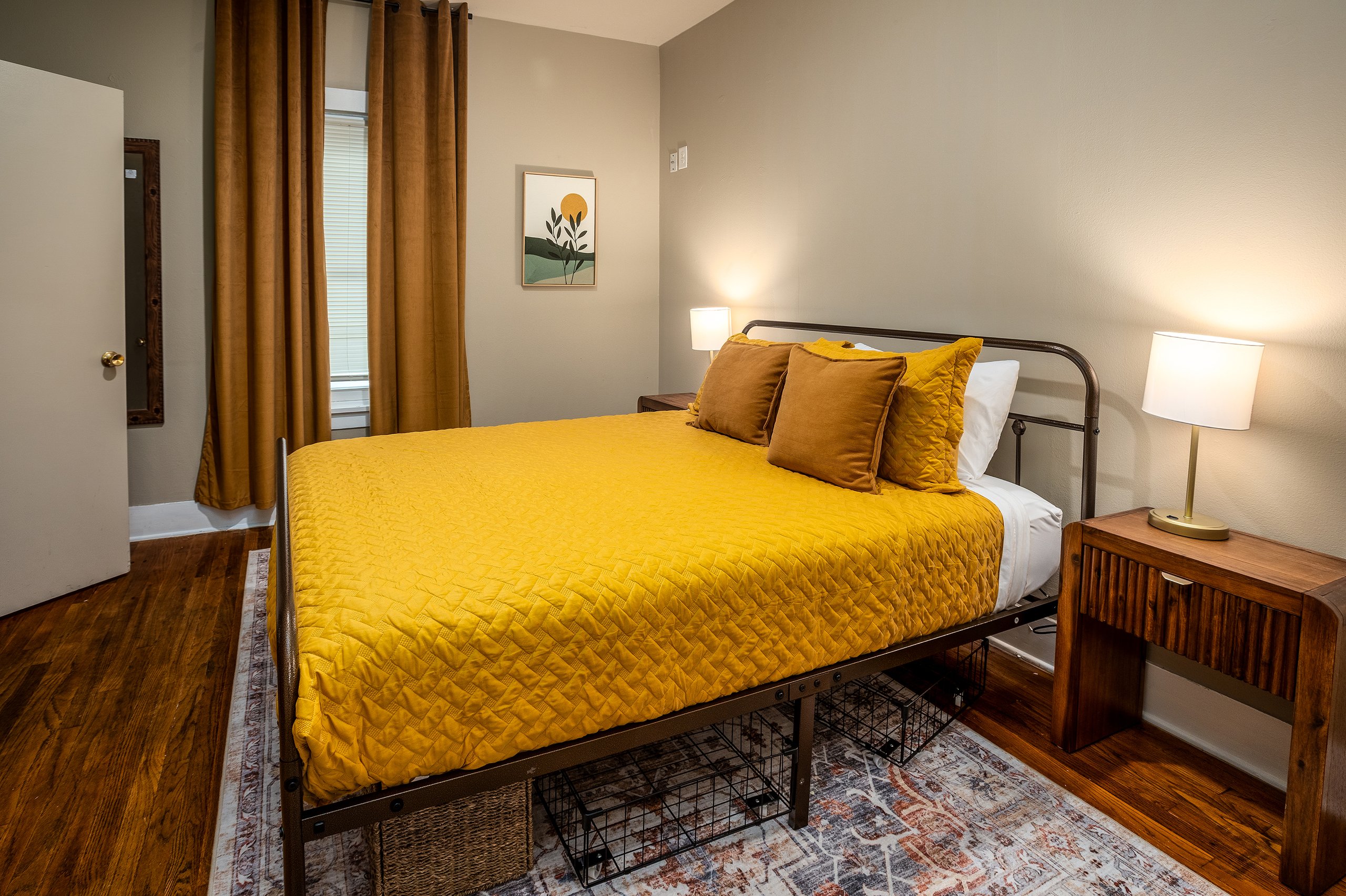 just-right-on-johnson-bedroom-marion-southern-illinois