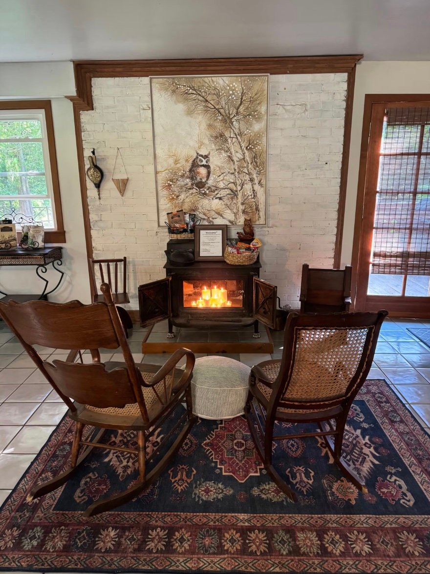 owls-nest-fireplace-carbondale-southern-illinois
